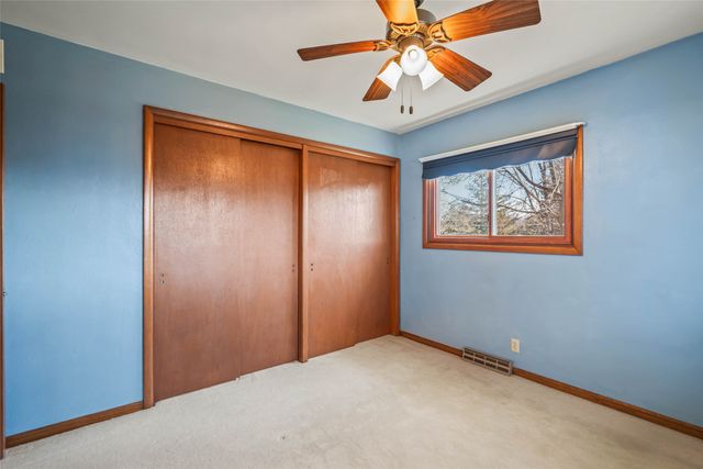 126 Broadmoor Circle, Ames, IA 50010