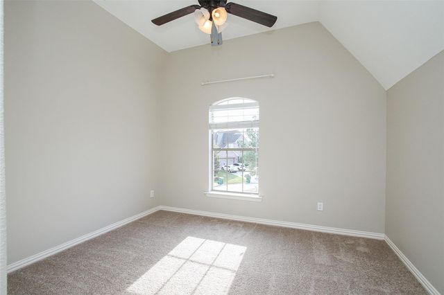 35 Winhall Place, The Woodlands, TX 77354