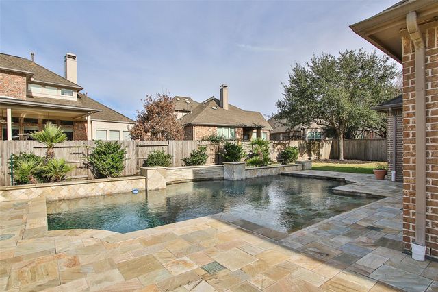 35 Winhall Place, The Woodlands, TX 77354