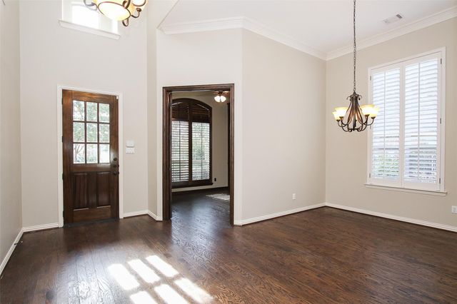 35 Winhall Place, The Woodlands, TX 77354