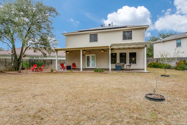 8903 Oakwood Ct, San Antonio, TX 78240