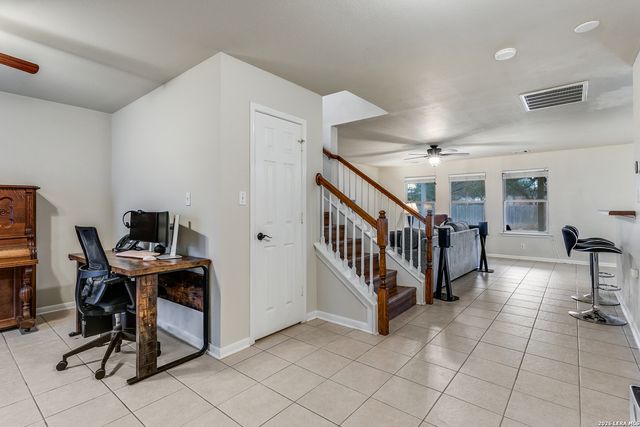 8903 Oakwood Ct, San Antonio, TX 78240