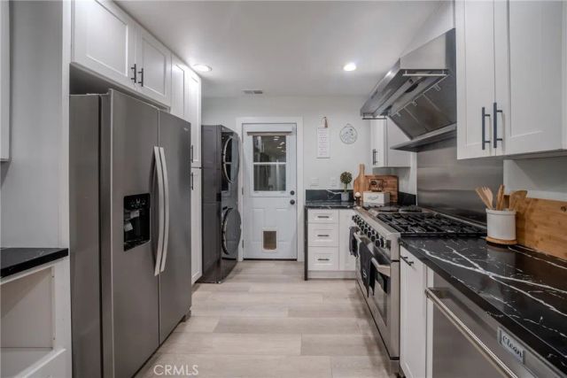 2821 Tigertail, Rossmoor, CA 90720