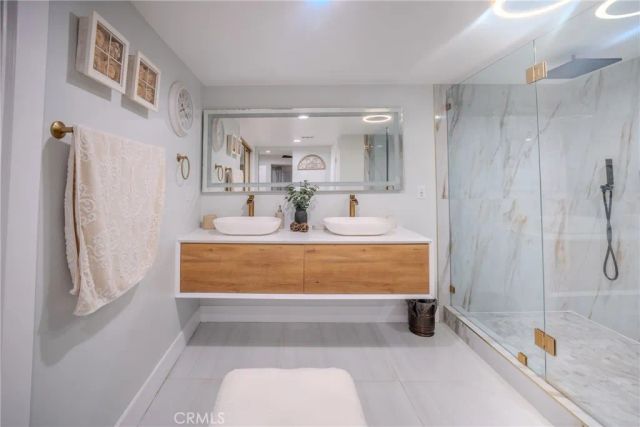 2821 Tigertail, Rossmoor, CA 90720