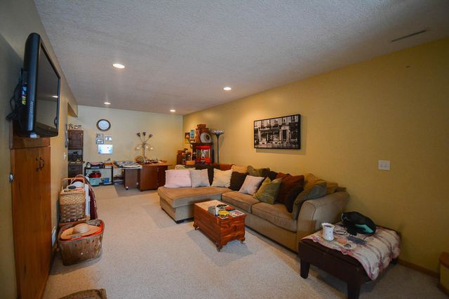 612 4th Street NE, Byron, MN 55920