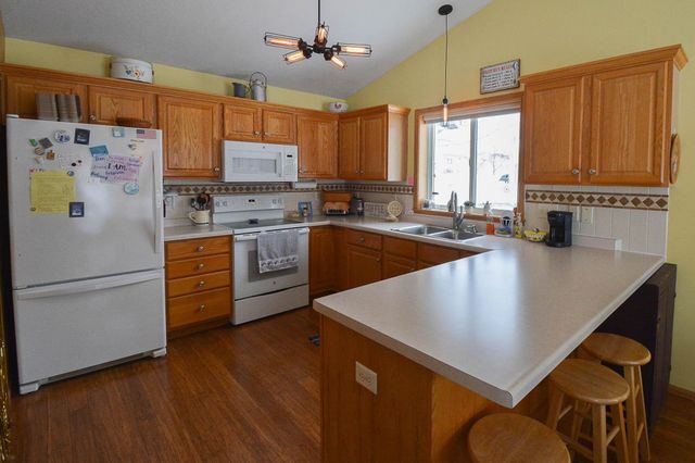 612 4th Street NE, Byron, MN 55920