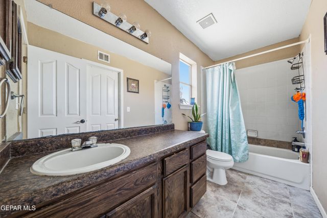 14001 JASON CRANDALL Drive, El Paso, TX 79938