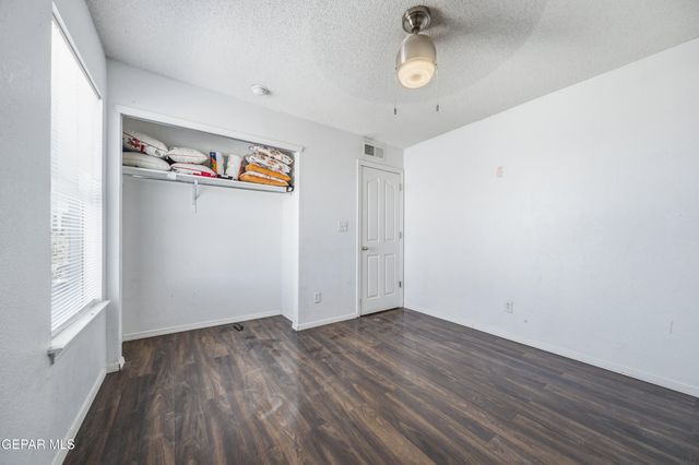 14001 JASON CRANDALL Drive, El Paso, TX 79938