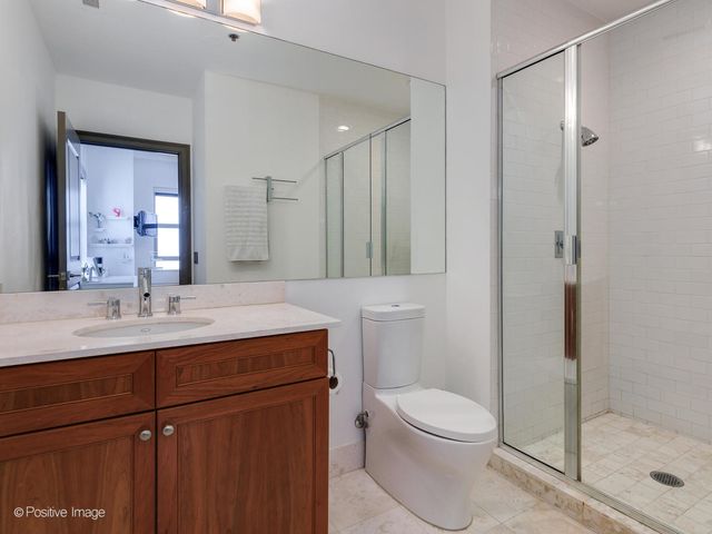 1035 N DEARBORN Street 19, Chicago, IL 60610