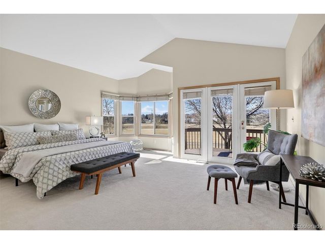 1123 Oakhurst Dr, Broomfield, CO 80020