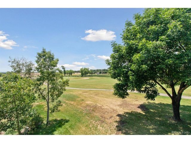 1123 Oakhurst Dr, Broomfield, CO 80020