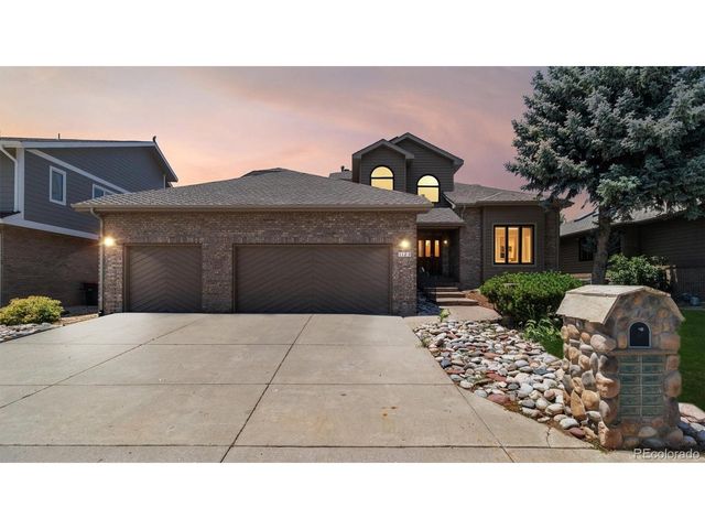1123 Oakhurst Dr, Broomfield, CO 80020
