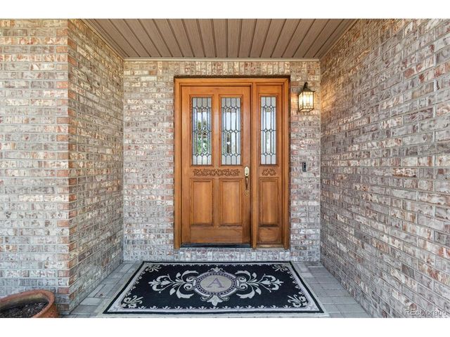 1123 Oakhurst Dr, Broomfield, CO 80020