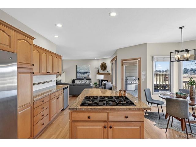 1123 Oakhurst Dr, Broomfield, CO 80020