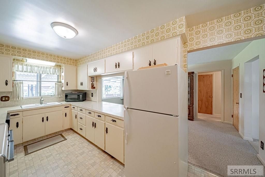 Image 16 of property listing at 1322 9th Street, Idaho Falls, ID 83404