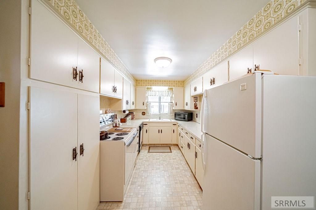 Image 17 of property listing at 1322 9th Street, Idaho Falls, ID 83404