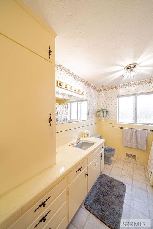 Image 39 of property listing at 1322 9th Street, Idaho Falls, ID 83404