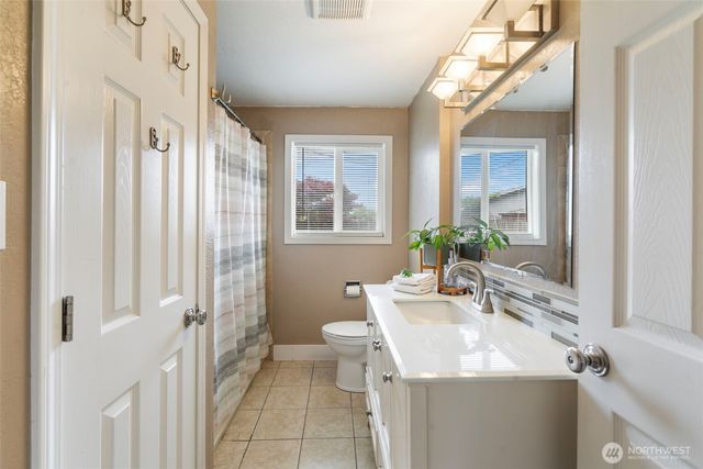 720 32nd Avenue, Longview, WA 98632