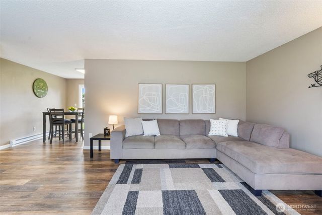 720 32nd Avenue, Longview, WA 98632