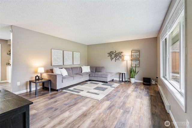 720 32nd Avenue, Longview, WA 98632