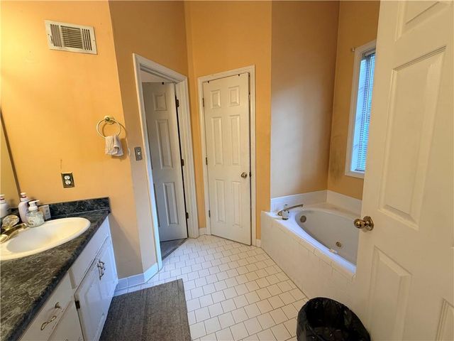 426 Pates Lake Court, Hampton, GA 30228