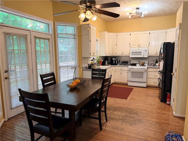 426 Pates Lake Court, Hampton, GA 30228