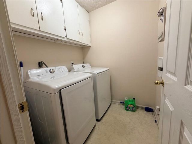426 Pates Lake Court, Hampton, GA 30228