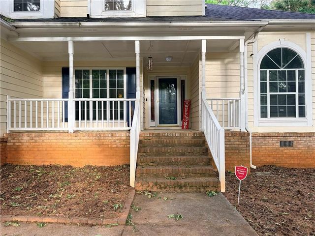 426 Pates Lake Court, Hampton, GA 30228