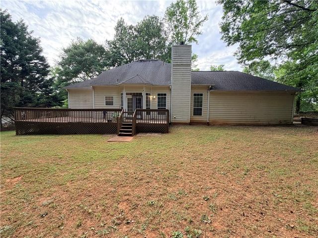 426 Pates Lake Court, Hampton, GA 30228