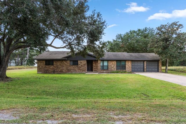107 Bledsoe Street, Prairie View, TX 77445