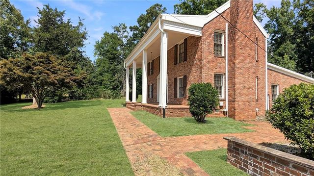 7855 Rivertown Road, Fairburn, GA 30213