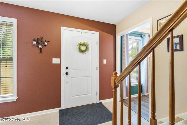 20 Goldfield Lane, Clifton Park, NY 12148