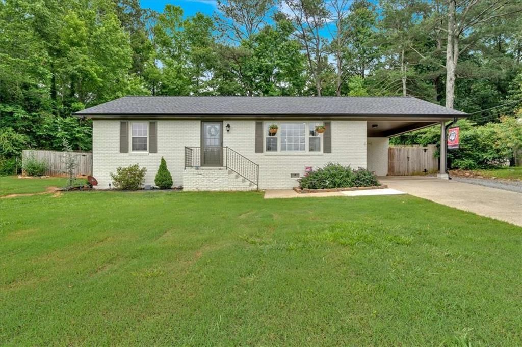 30 Mary Ella Drive, Carrollton, GA 30116