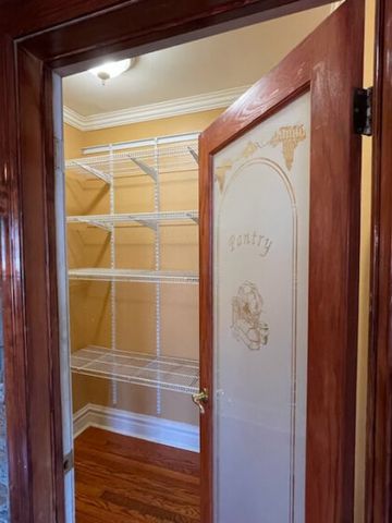 2247 N 73rd Avenue, Elmwood Park, IL 60707