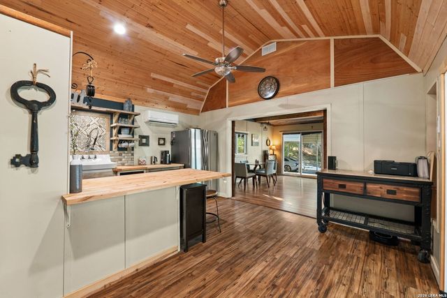 9055 Rebecca Creek Rd, Spring Branch, TX 78070