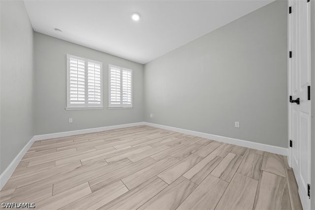 2038 Grove DR, Naples, FL 34120