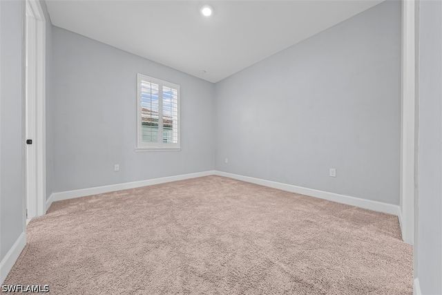 2038 Grove DR, Naples, FL 34120