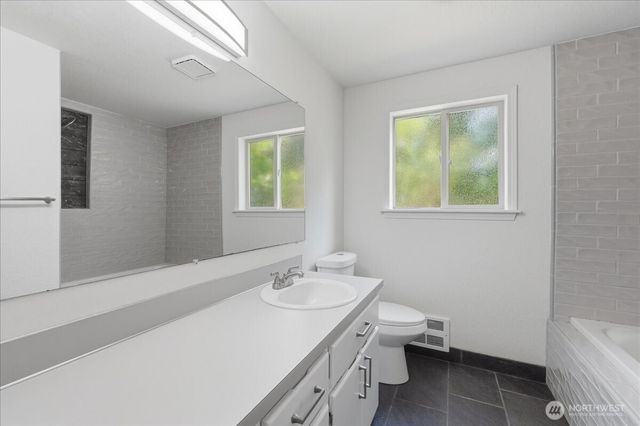 14135 Vail Road SE, Yelm, WA 98597