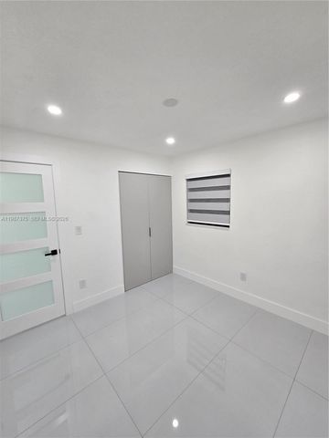 5551 NW 175th St 1, Miami Gardens, FL 33055