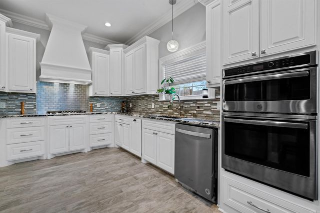 517 Stover Street, Hot Springs, AR 71913