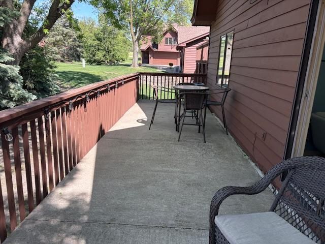 12572 Parkwood Drive, Burnsville, MN 55337