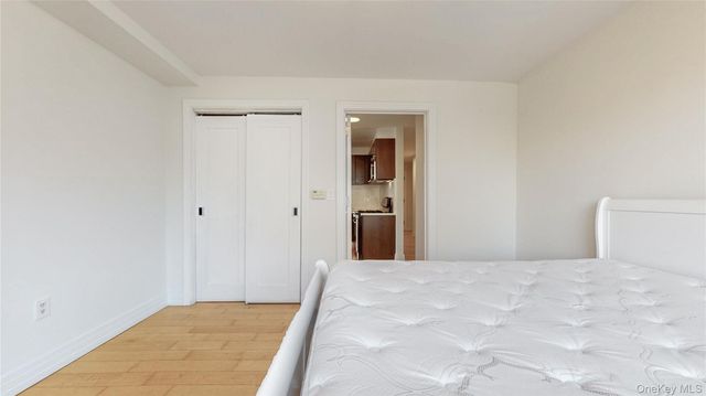 64-05 Yellowstone Boulevard 409, Forest Hills, NY 11375