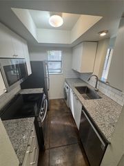 806 W. Sycamore 1, Denton, TX 76201