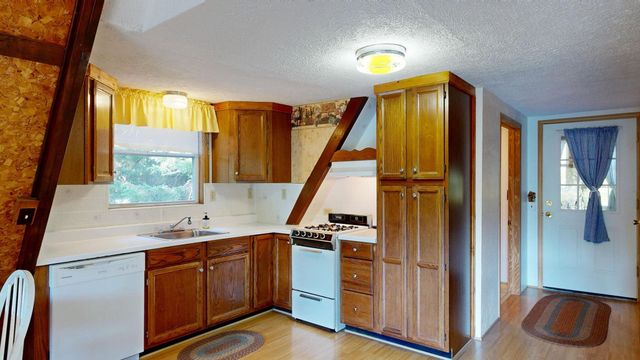 724 Lynn Drive, Roscommon, MI 48653