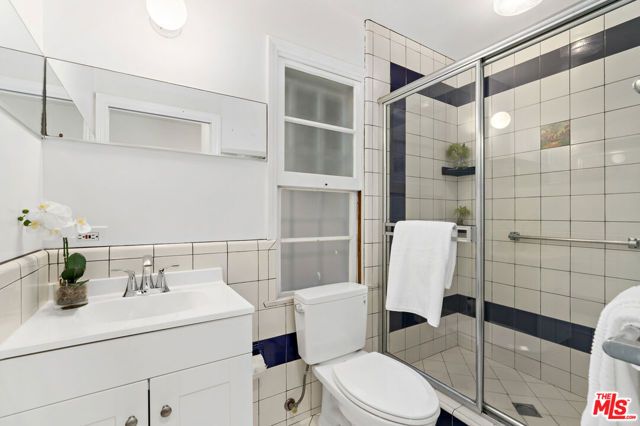 620 N Cherokee Avenue, Los Angeles, CA 90004