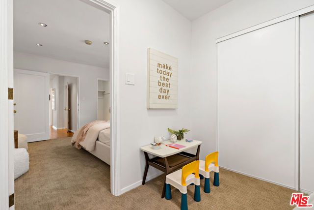 620 N Cherokee Avenue, Los Angeles, CA 90004