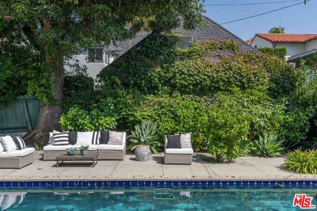 620 N Cherokee Avenue, Los Angeles, CA 90004