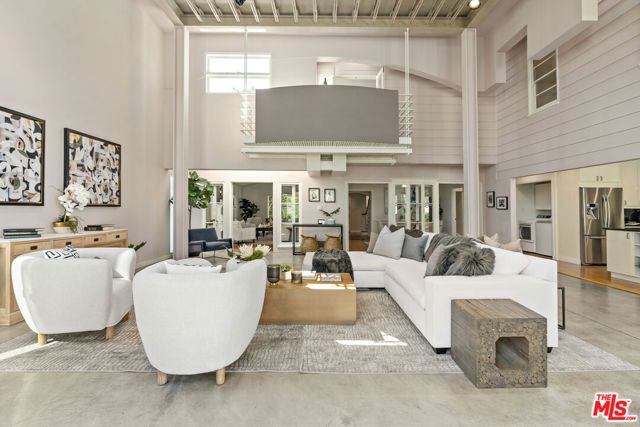620 N Cherokee Avenue, Los Angeles, CA 90004