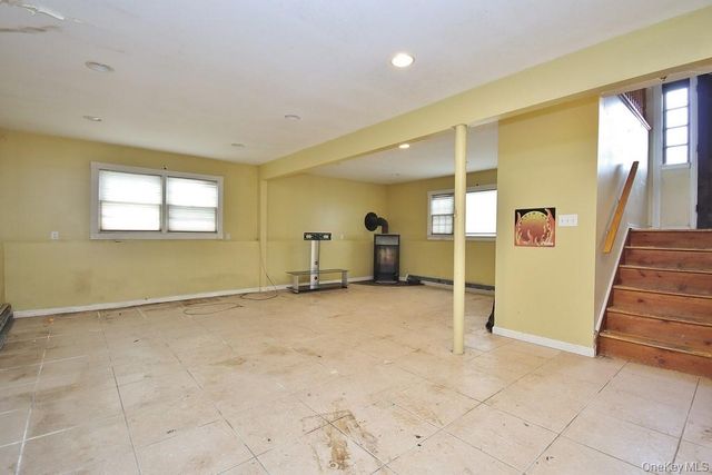 887 Stockton Road, Valley Cottage, NY 10989