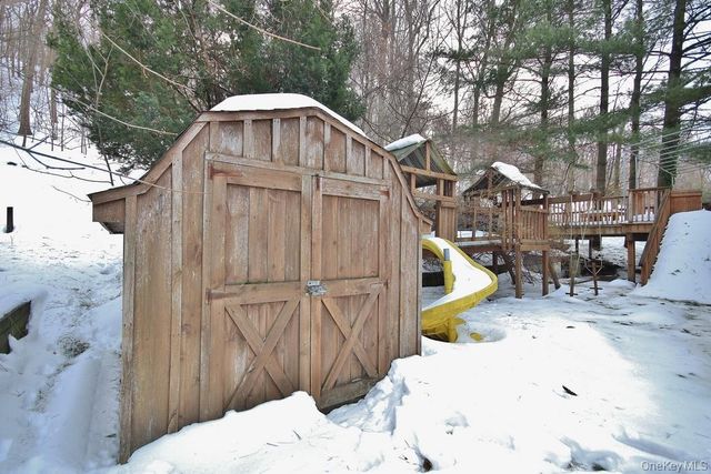 887 Stockton Road, Valley Cottage, NY 10989